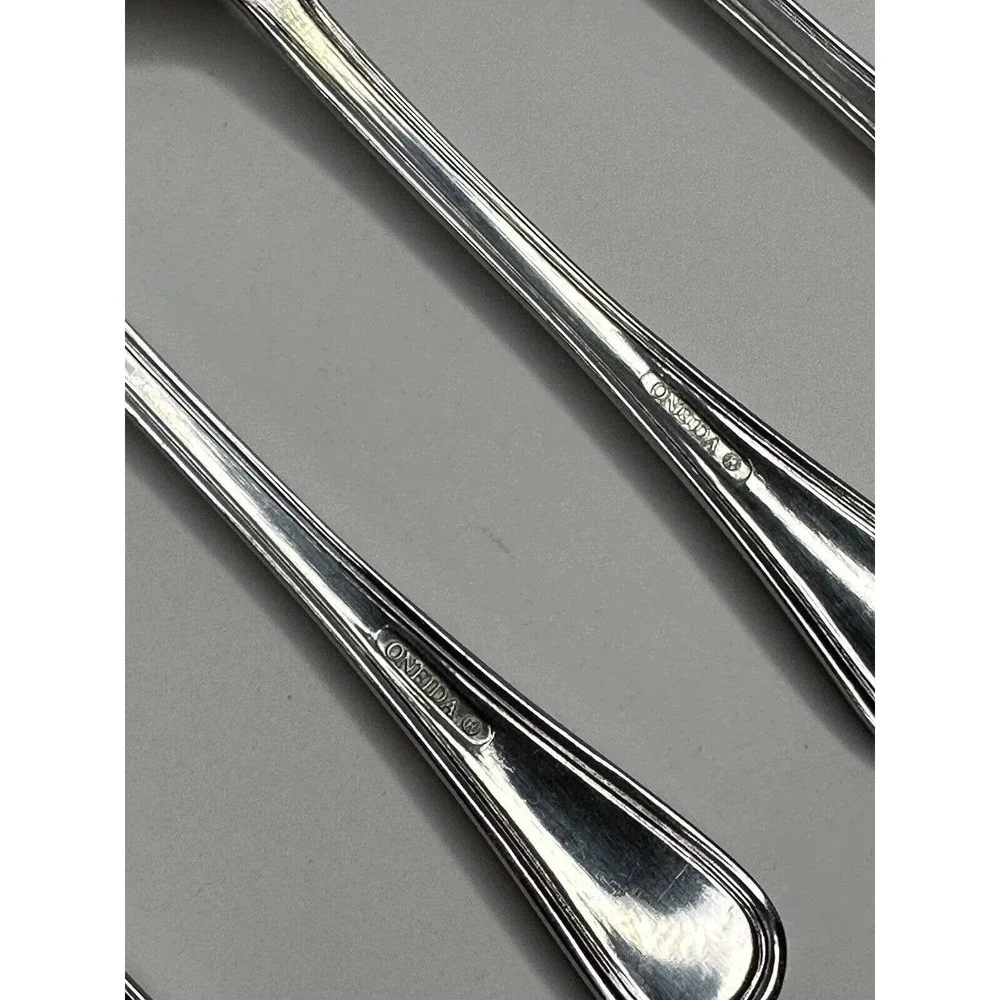 Oneida TRESS/ Hollis‎ Stainless Flatware Replacement 4 Pc Spoon